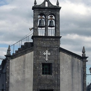 Igrexa parroquial de Parada