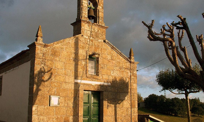 Igrexa parroquial de Lesta